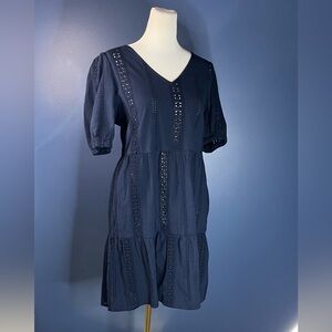 Time & Tru-navy blue, eyelet, tiered dress, size xs, elbow sleeve, super sweet